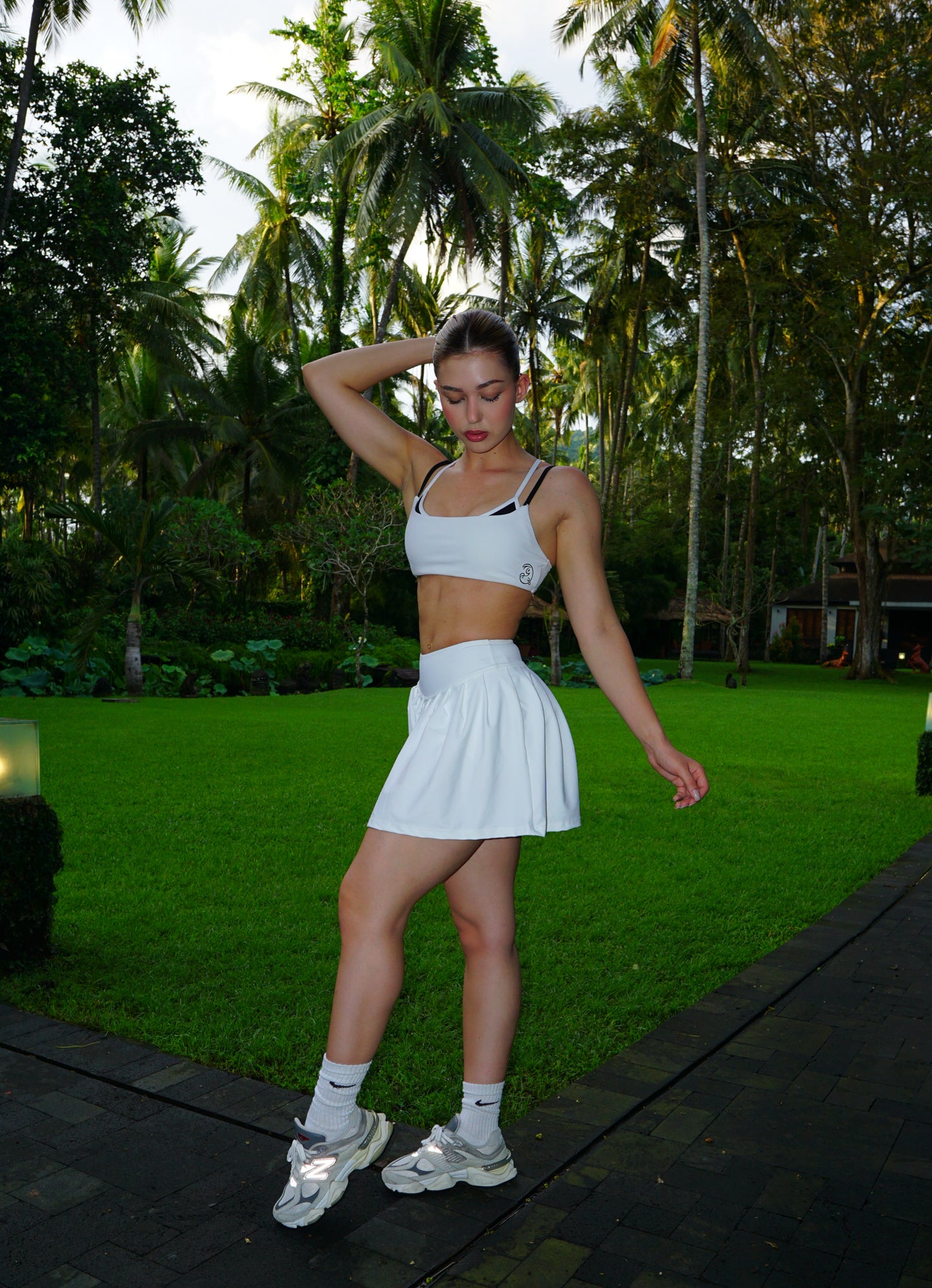 Спортна пола Active с вграден клин