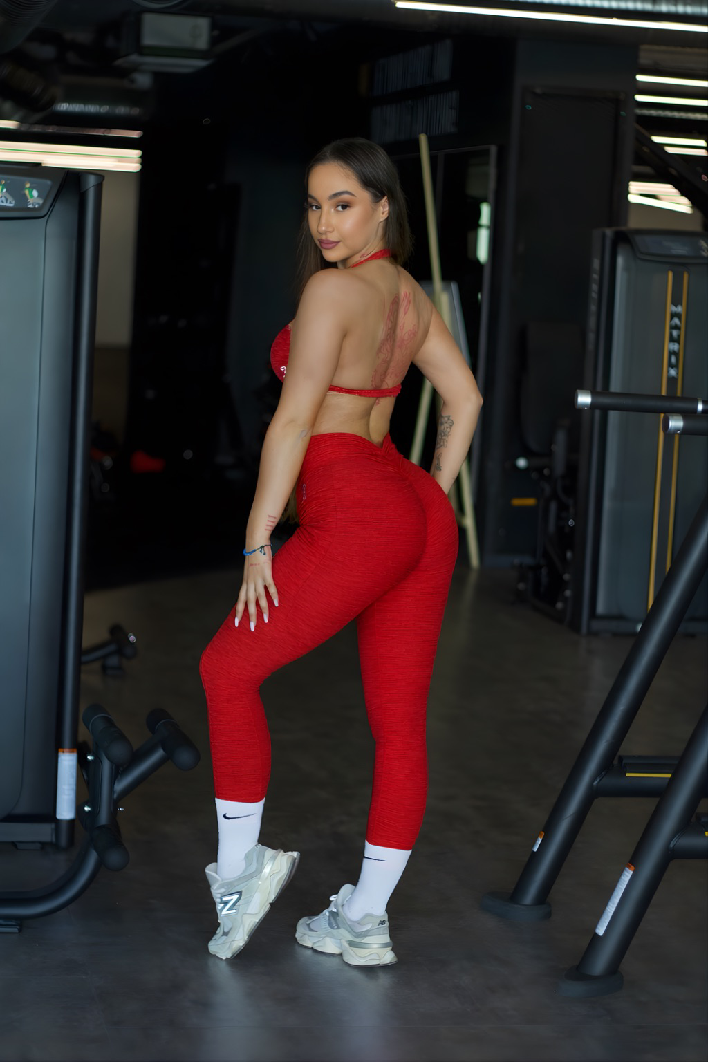 Спортен клин V-Back с джобове