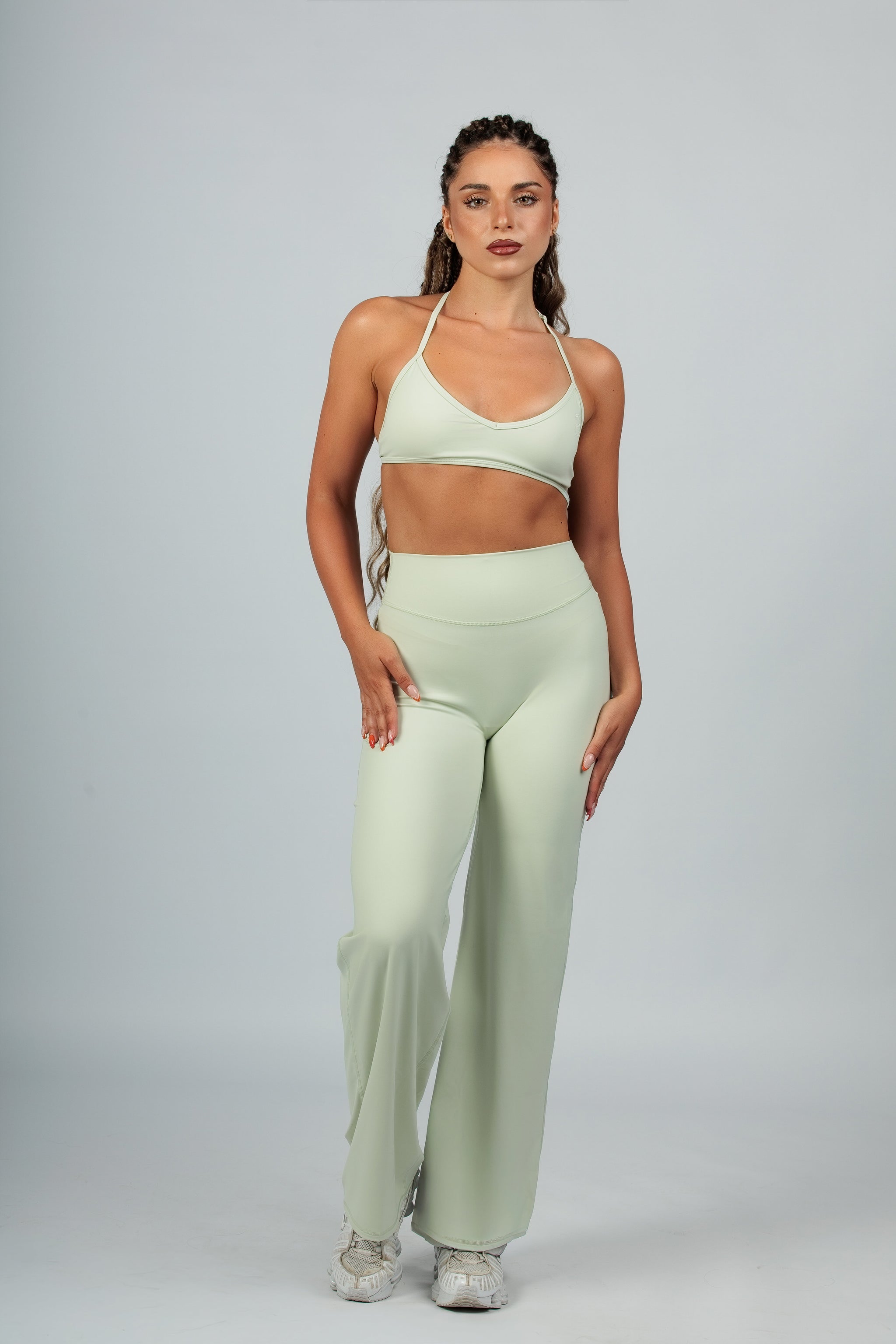 Спортно бюстие Effortless с гол гръб - Fit Bunny